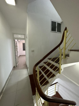 Nhà rộng - Vạn Phúc, Hà Đông - 35 m2,5 tầng, 4.55 tỷ