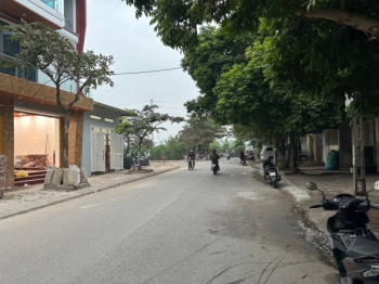 Nhà 4 tầng mới xây, 54m Thanh Trì thoáng sáng.