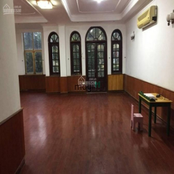 Chính chủ cho thuê văn phòng tại Linh Lang, Ba Đình