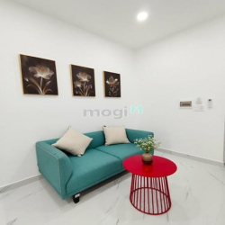 Bán nhà MT: 184/1B Lý Chính Thắng, phường 9, Quận 3