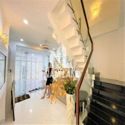 Nhà Hiện Đại 220m2 Trệt 3 Lầu 4 Phòng Đường Số 8 Bình An Quận 2