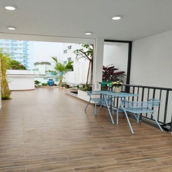 Bán nhà MT: 184/1B Lý Chính Thắng, phường 9, Quận 3