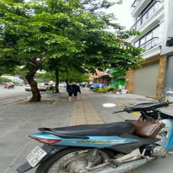 Cho thuê nhà mặt phố MINH KHAI, 60m2, Mặt tiền 5.5m
