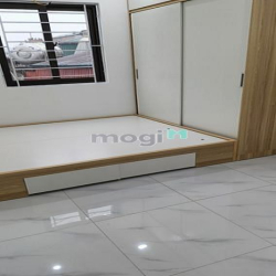 Bán căn hộ 35m tại Ô Chợ Dừa - Xã Đàn. Nhà mới đẹp . Vuông dễ kê đồ