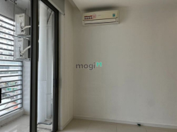 Bán rẻ OT 40.5m2 RiverGate Quận 4 nội thất cơ bản giá 2.345 tỷ bao hết