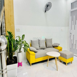 Chỉ 4 tỷ65 - 40M2 - 2PN - Nhà Mới Đẹp, Hẻm Xe Máy, Gần MT XVNT P.26 BT