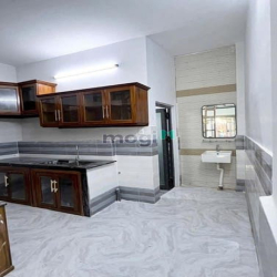 Hàng Xóm Q2 HXH tránh 60m2 x 2 Tầng BTCT, Gần Nguyễn Duy Trinh
