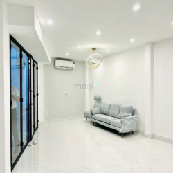 Nhà Nguyễn Văn Đậu Bình Thạnh-Hẻm Xe Hơi-Giá 5.79 Tỷ.