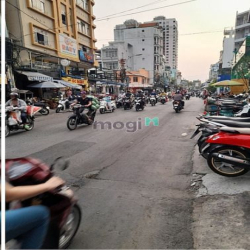 Mặt bằng cho thuê, 2 mặt tiền thoáng