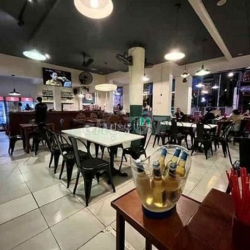 Cho thuê nhà góc 2 Mặt Tiền đường CMT8, Quận 1 DT:7x18m, chỉ 70tr/th