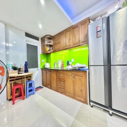 Bán nhà 5 Tầng 45m2 (4m x 12m) Phan Văn Trị P11 Bình Thạnh chỉ 5,26 tỷ