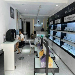 Nhà 2 lầu mặt tiền đường Đinh Tiên Hoàng, Q.Ninh Kiều, Cần Thơ