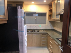 Bán gấp căn hộ Tản Đà Court Quận 5 , 1tỷ550 , 79m2 , có sổ