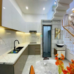 Bán nhà Hẻm 4m Phan Huy Ích, P12, GV, 4.1 x 10m, 4 tầng, 5.98 tỷ TL