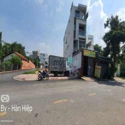 bán Đất 1 xẹt , đường số 1( lâm viên). Hoàng hữu nam.Q9 - DT : 69.8m2