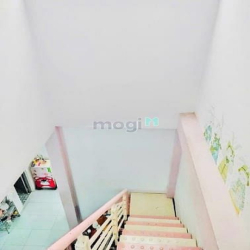 Lê Trọng Tấn Dương Đức Hiền - Hẻn xe hơi cách 1 căn - 5x22