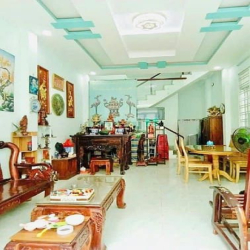 Lê Trọng Tấn Dương Đức Hiền - Hẻn xe hơi cách 1 căn - 5x22