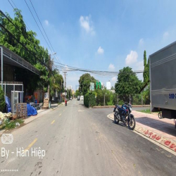 bán Đất 1 xẹt , đường số 1( lâm viên). Hoàng hữu nam.Q9 - DT : 69.8m2