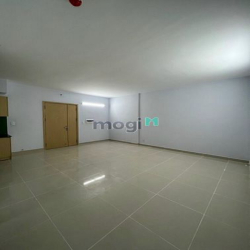 Bán căn 83m2, 2PN- Oriental Plaza quận Tân Phú, view Âu Cơ, ban công