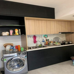 Giá Cực Tốt! Bán căn Tập thể phố Quỳnh Mai, 55m2 - Long Lanh - Ở Ngay!