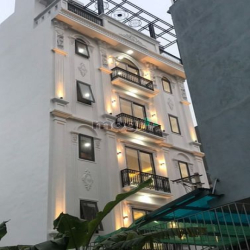 Bán nhà Long Biên phố Kẻ Tạnh Giang Biên 43m 6 tầng Thang Máy Gara