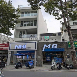 Bán nhà MT Đông Du P Bến Nghé Quận 1 - DT: 5.3 x 25m - 5 lầu - HĐT 190