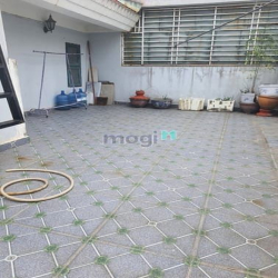 Bán Nhà 1 Trệt 3 Lầu Mặt Tiền Đường 447B Ngay ĐH GTVT Tăng Nhơn Phú A