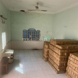 Bán gấp nhà MT đường Bình Thới, P.10, Quận 11.