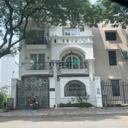 Bán biệt thự đẹp hiện đại villa thủ thiêm Q.2 giá 39,9 tỷ