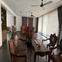 Bán tòa apartment quận ba đình 300m - 9 tầng - 2 mặt ngõ ô tô tránh