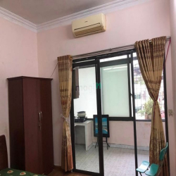 Bán nhà tập thể ngõ 260 Đội Cấn 30m2 giá 1.3 tỷ sổ đỏ riêng tầng 5