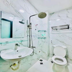 Bán nhà đẹp 4 lầu hxh 486/29 PHAN XÍCH LONG p3 Gò Vấp