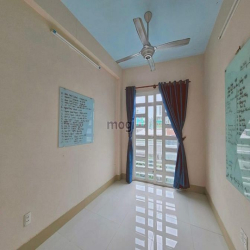 Bán Nhà Mới Đẹp, Hẻm Ba Gác , gần MT Nơ Trang Long P.12 BT 41m2, 6 tỷ8