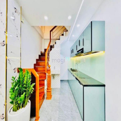 Bán nhà đẹp 4 lầu hxh 486/29 PHAN XÍCH LONG p3 Gò Vấp