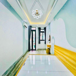 Bán nhà đẹp 4 lầu hxh 486/29 PHAN XÍCH LONG p3 Gò Vấp