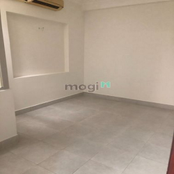 CHO THUÊ Nhà 168 m² -  Hoà Hưng, Q10 –3.5m x 12.5m –4PN, 1T 2L ST-16Tr