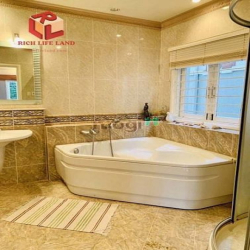 Cho thuê biệt thự cao cấp, Compound yên tĩnh tại Thảo Điền với 5PN!
