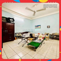 QPN. Nhà MẶT TIỀN Kinh doanh, căn góc 3 mặt, ngang 6.5M, 160m2, 3T.