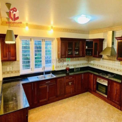 Cho thuê biệt thự cao cấp, Compound yên tĩnh tại Thảo Điền với 5PN!