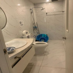 Cho thuê nhà mặt phố MAI HẮC ĐẾ, DT 125m2x7 tầng, MT 5.5m, Giá 120tr