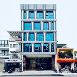 ✅MBKD sân thượng _mặt tiền Quận 1_ view Landmark, Bitexco_ đang ưu đãi