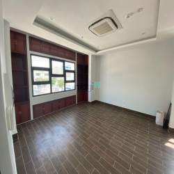 Giảm 12 tỷ cần bán gấp nhà xưởng 5000m2 KCN Tân Đô, Long An, giá rẻ