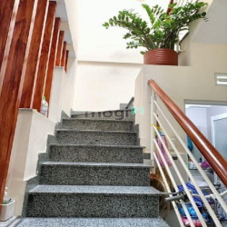 Rẻ nhất QUẬN 3, sát MẶT TIỀN CMT8, 48M2 NGANG 4M, 3PN, chỉ nhỉnh 5 tỷ