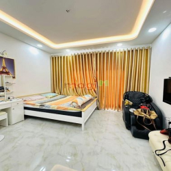 Chỉ 6 Tỷ , 58M2, 3PN ,Ngang 4m,Hẻm Ba Gác Thông ,Gần MT Điện Biên Phủ