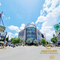 BÁN BIỆT THỰ SHOPHOUSE NGAY Vincom Tân Mai 225m2 ngang 10m giá 26,5 tỷ