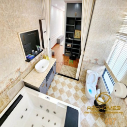 BÁN BIỆT THỰ SHOPHOUSE NGAY Vincom Tân Mai 225m2 ngang 10m giá 26,5 tỷ