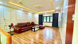 Bán nhà 2 lầu,hẽm xe hơi p.Tân Tiến,Biên Hoà,Đồng Nai giá 5,5 tỷ tl