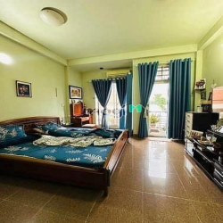 Bán căn Nguyễn Gia Trí, Phường 25, Q.Bình Thạnh 60m2 giá 3ty250 sổ sẵn