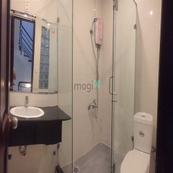 Bán nguyên căn nhà phố 5 lầu với 4PN lớn khu Hưng Gia 1, Phú Mỹ Hưng