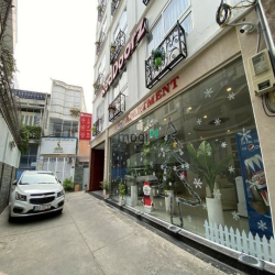 Gia Đình bán gấp Nhà 7 Lầu TM 32CHDV full NT 3 Sao Khai Thác 300 Triệu
